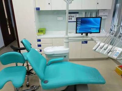 楚雄拜博口腔“圓夢大學(xué)捐贈(zèng)儀式”啟動(dòng)，用專業(yè)診療守護(hù)青春笑容